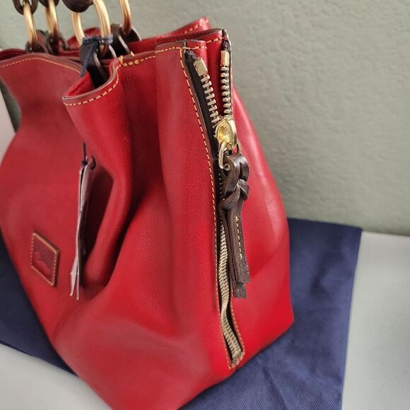 Dooney & Bourke Red Leather Florentine Large Zip Barlow Shoulder Bag NEW! - Picture 6 of 12